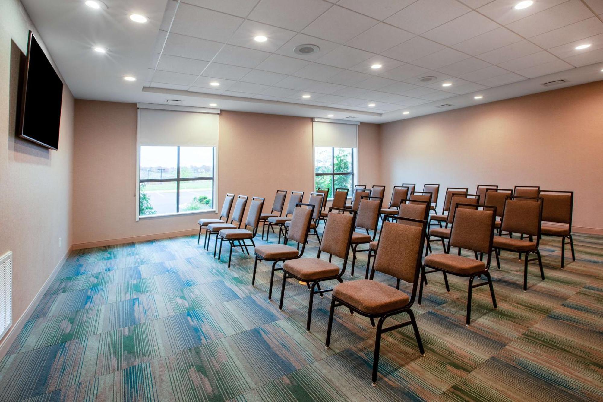Home2 Suites By Hilton Lewisburg, Wv Экстерьер фото